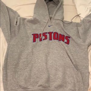 Pistons hoodie